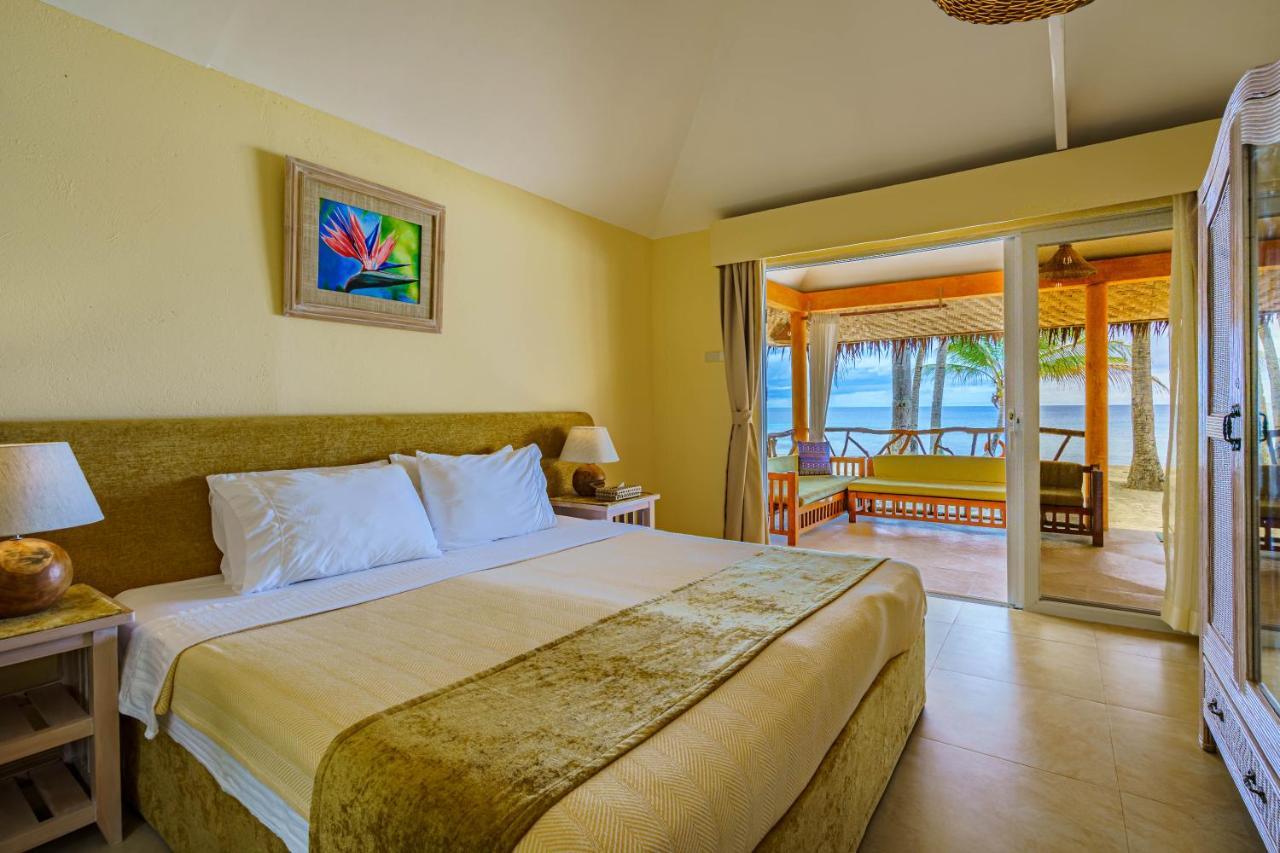 Coco Grove Beach Resort, Siquijor Island ภายนอก รูปภาพ